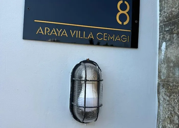 Araya 8 Frühstückspension 3*